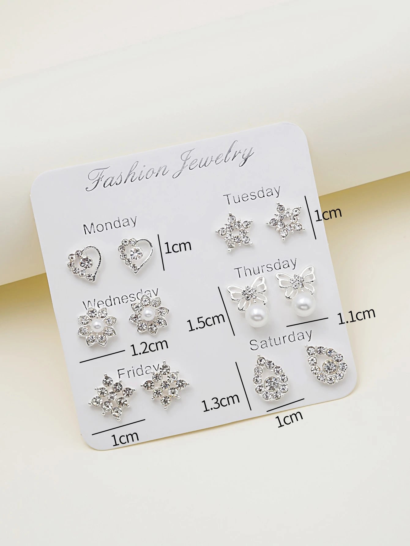 SET OF 6 STUDS