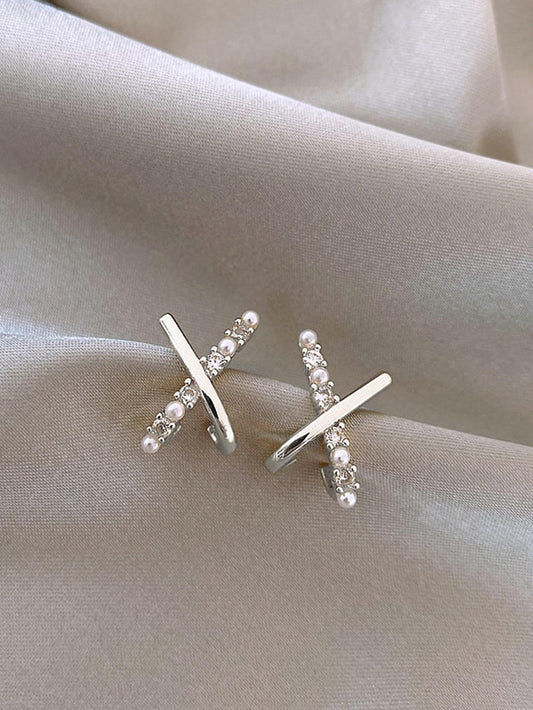 ALLOY RHINESTONE & FAUX PEARL CRISS CROSS EARRINGS