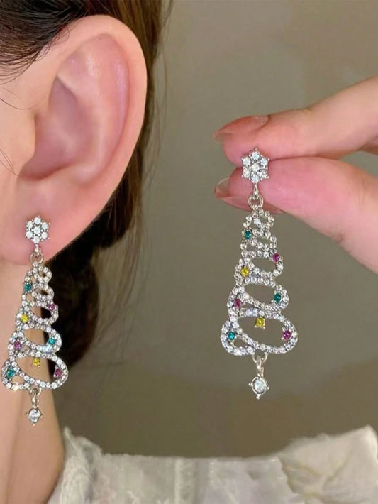 SNOWFLAKE EARRINGS