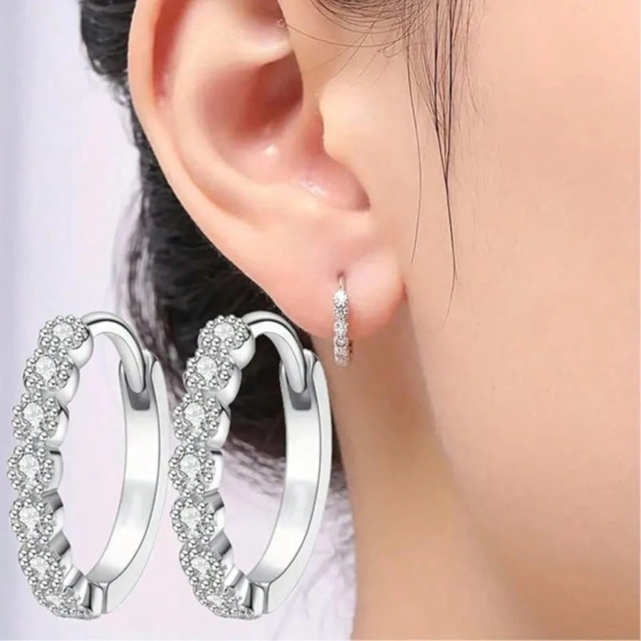 CUBIC ZIRCONIA SM HOOP EARRINGS