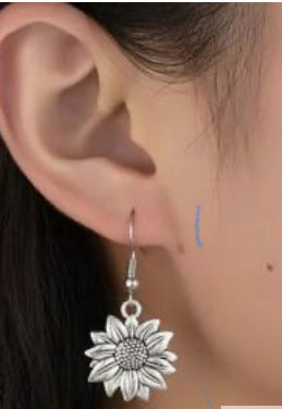 SILVER SUNFLOWER DANGLE EARRINGS