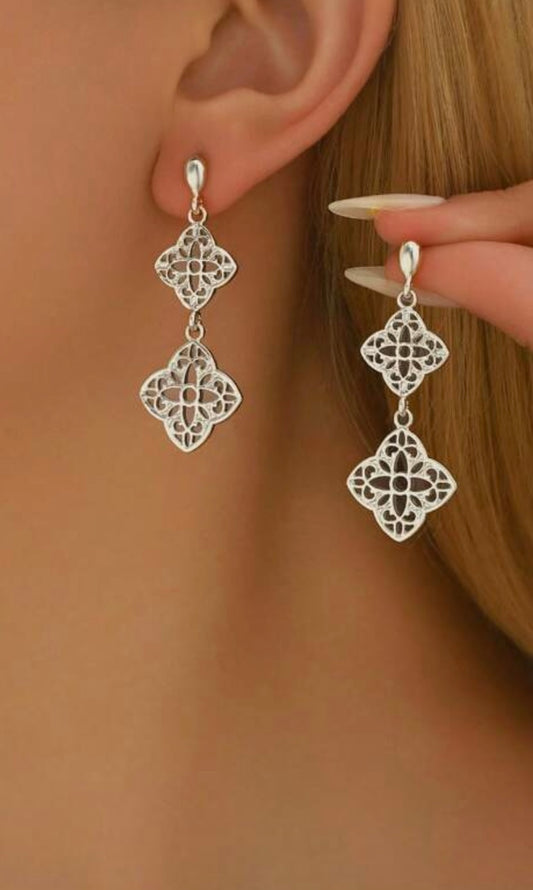 SILVER TONED DANGLE EARRINGS