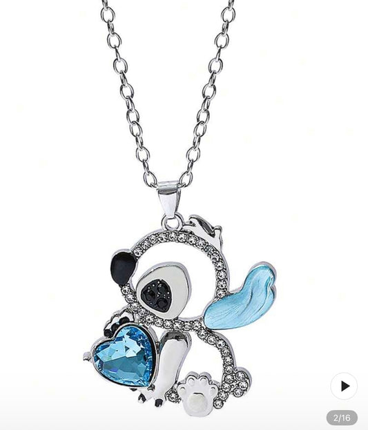 STITCH HEART NECKLACE