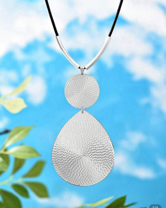 SILVER TONED NECKLACE