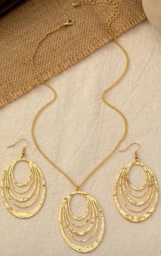 GOLD TONED 3 PIECE SET